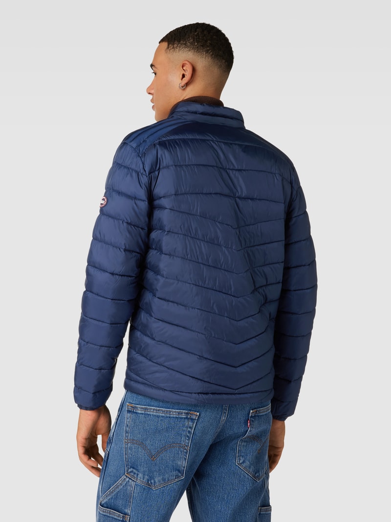 Steppjacke mit Label-Patch Modell 'HERO' in dunkelblau