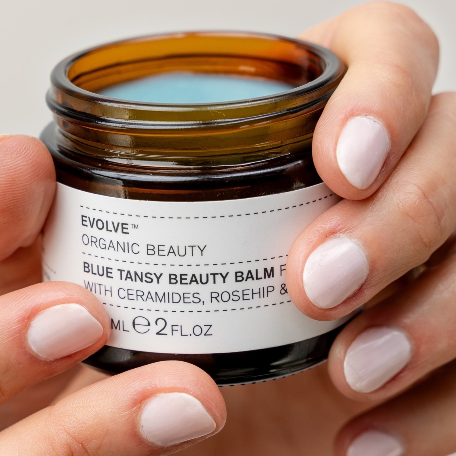 „Evolve Organic Beauty“ mėlynojo bitkrėslės grožio balzamas