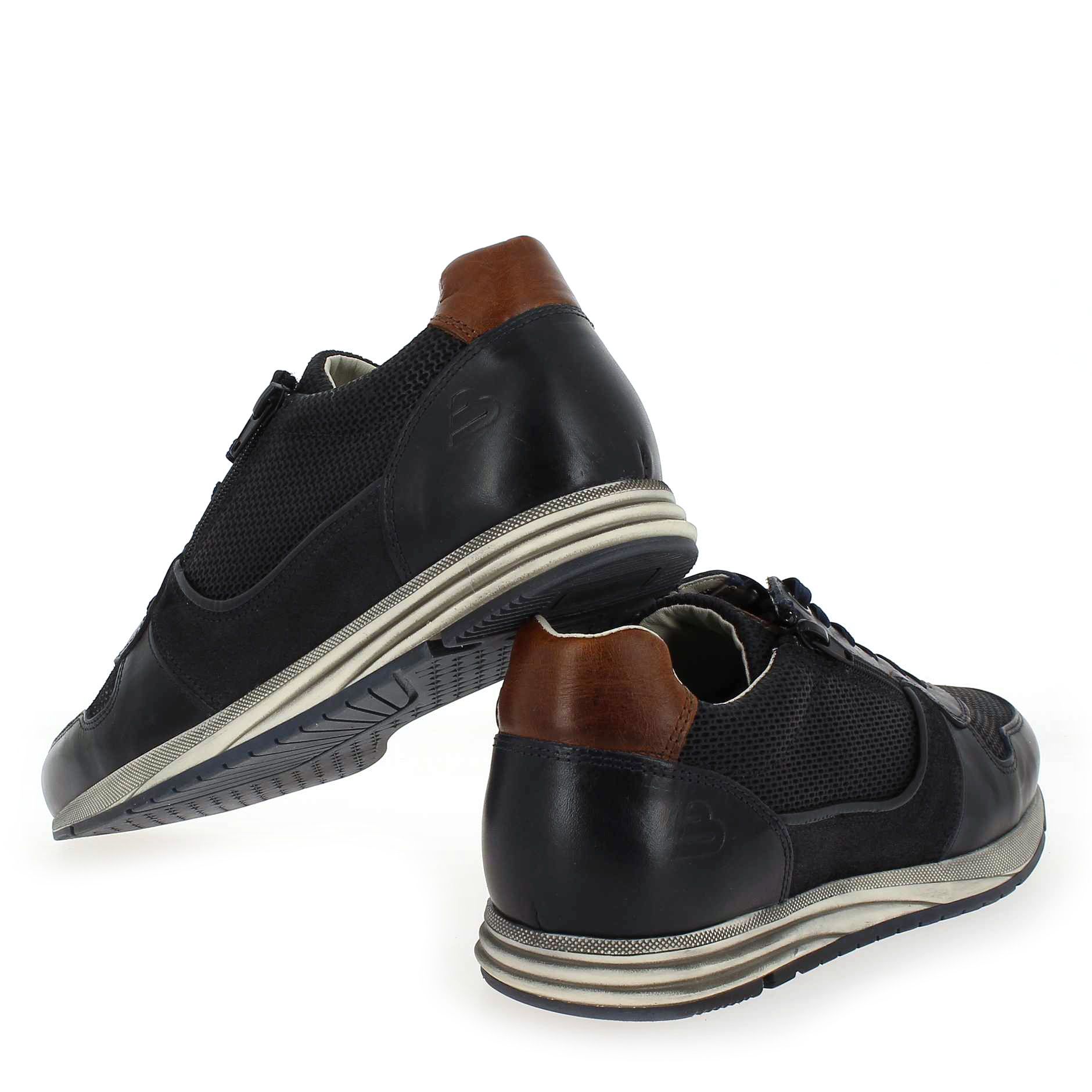 Bullboxer  477K26343F - Marine
