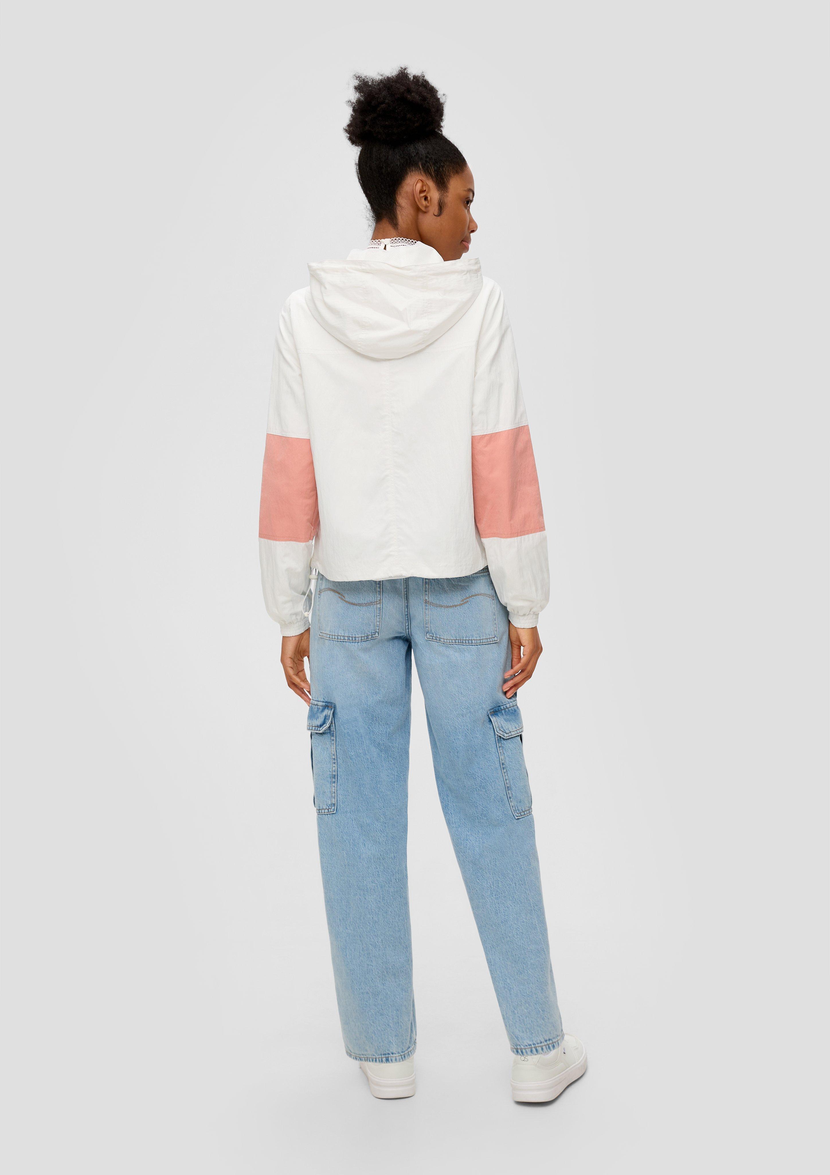 Kapuzenjacke mit Crinkle-Struktur  2140321-0200