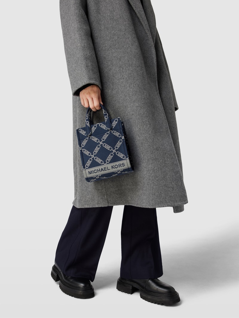 Crossbody Bag mit Label-Stitching Modell 'GIGI' in marineblau