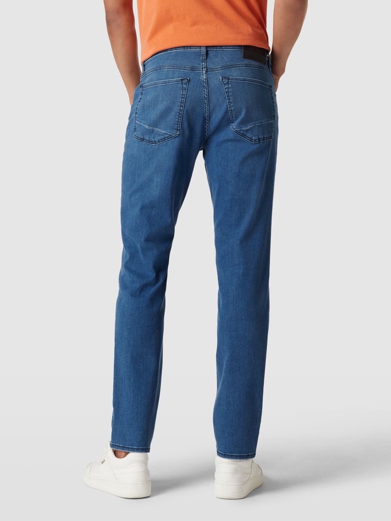 Jeans im 5-Pocket-Design Modell 'Chuck' in hellblau