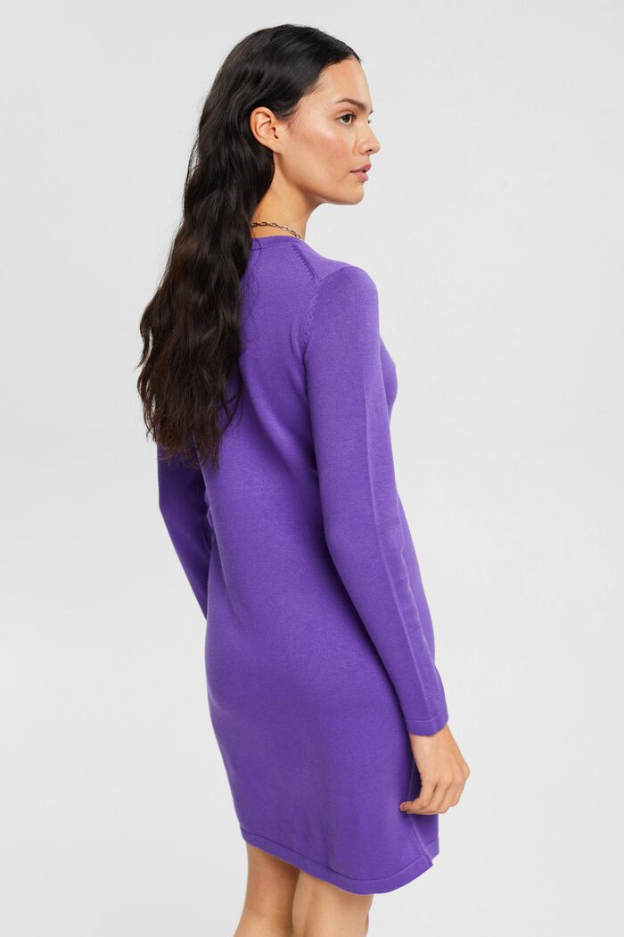 Strickkleid in Midilänge