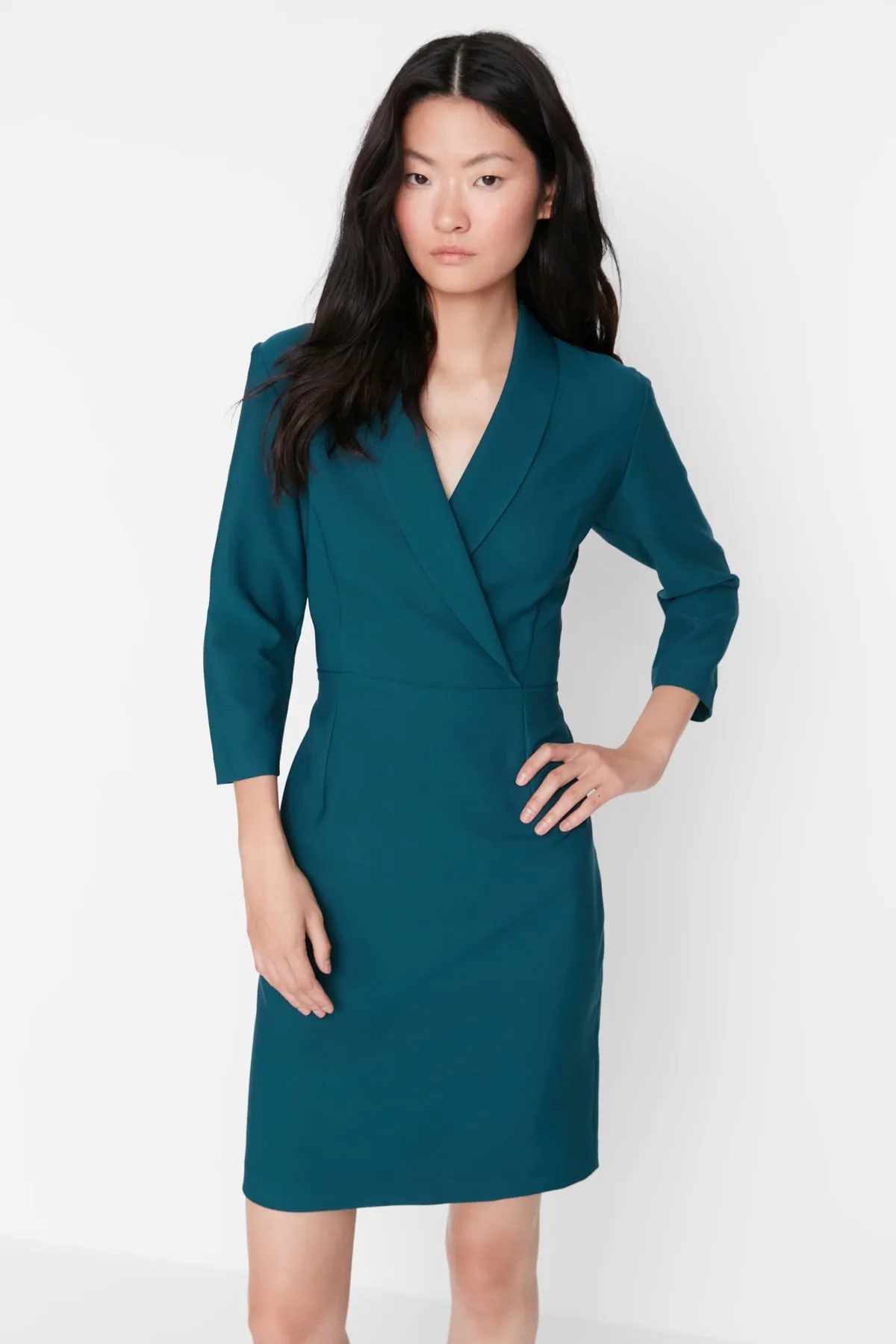 Trendyol Collection  Petrolblaues Mini-Webkleid in A-Linie mit Jackenkragen TWOAW23EL00384