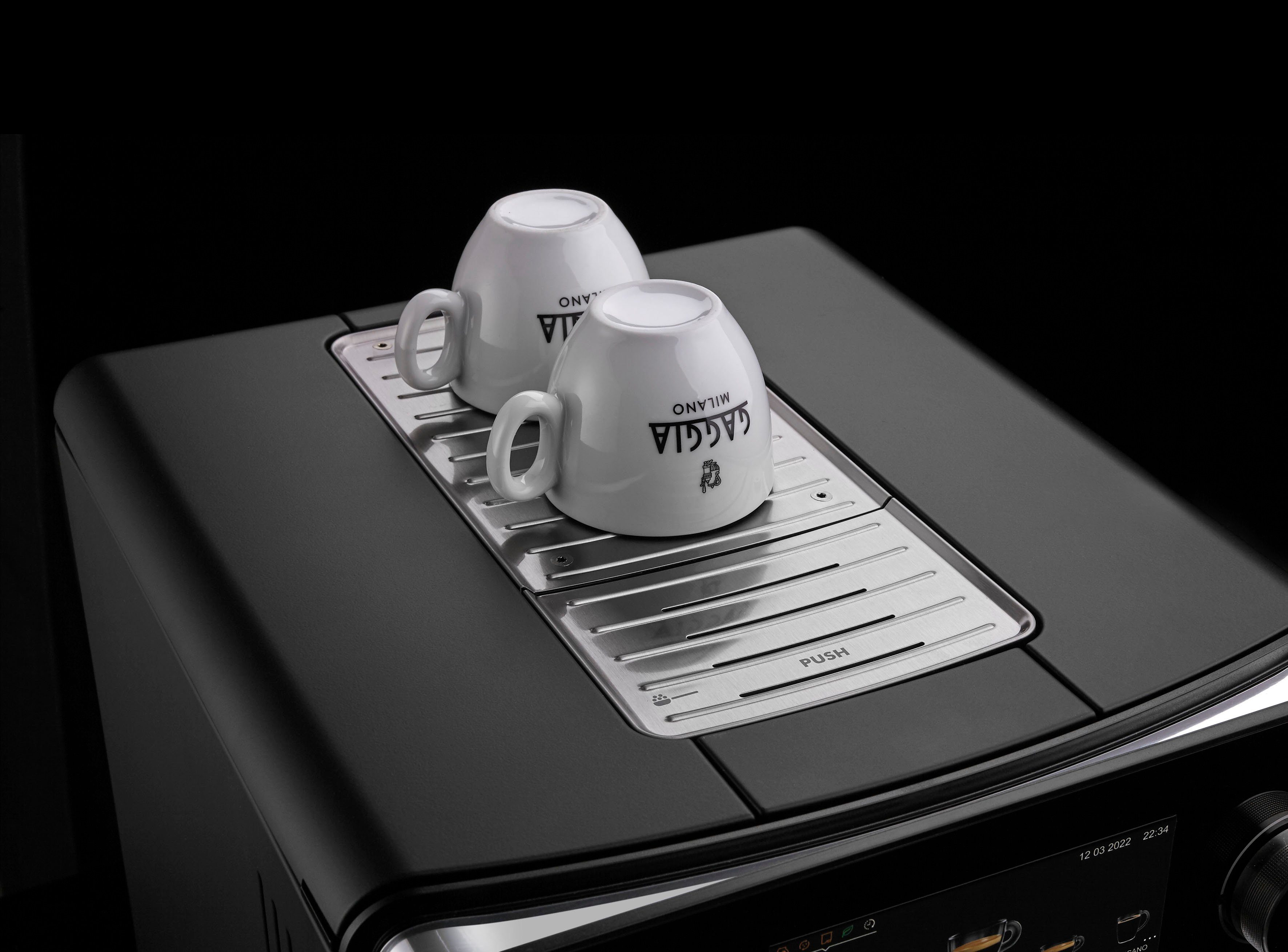 Gaggia Kaffeevollautomat Accademia, hochwertige schwarze Glasfront