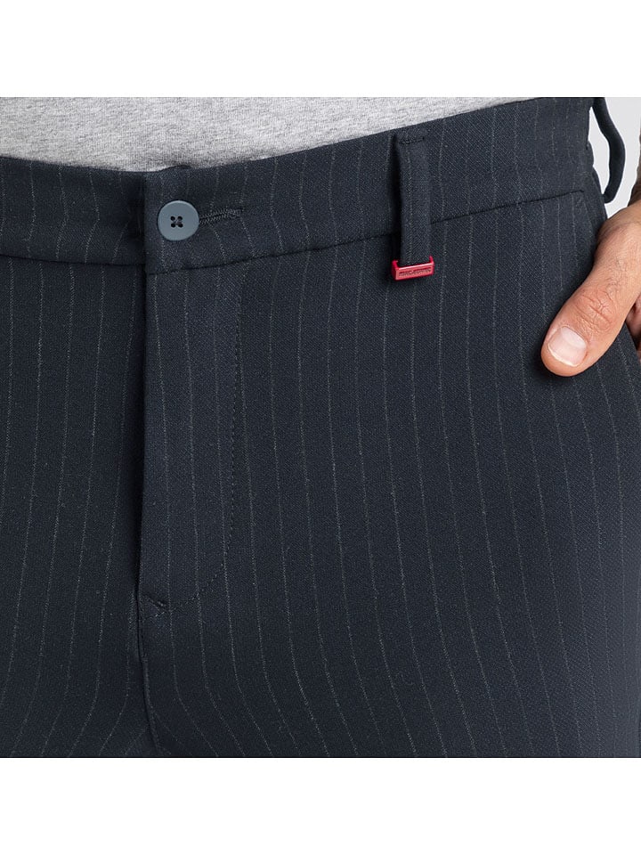 MAC Chino 