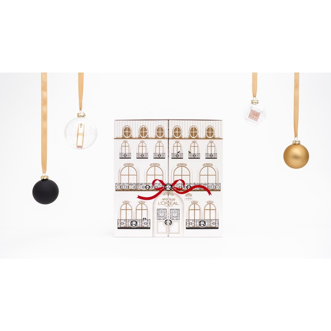 MAKE-UP & PFLEGE Adventskalender mit 24 Beauty Highlights für eine luxuriöse Weihnachtszeit