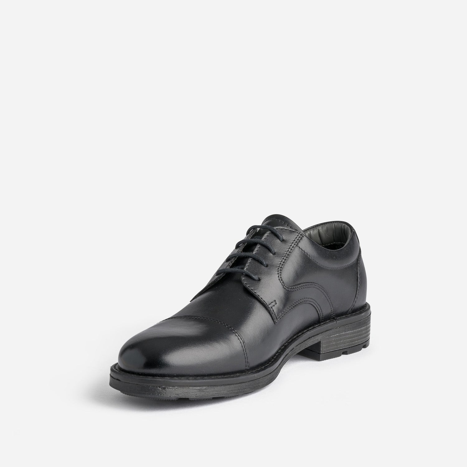 Derby noir en cuir à doublure carreaux