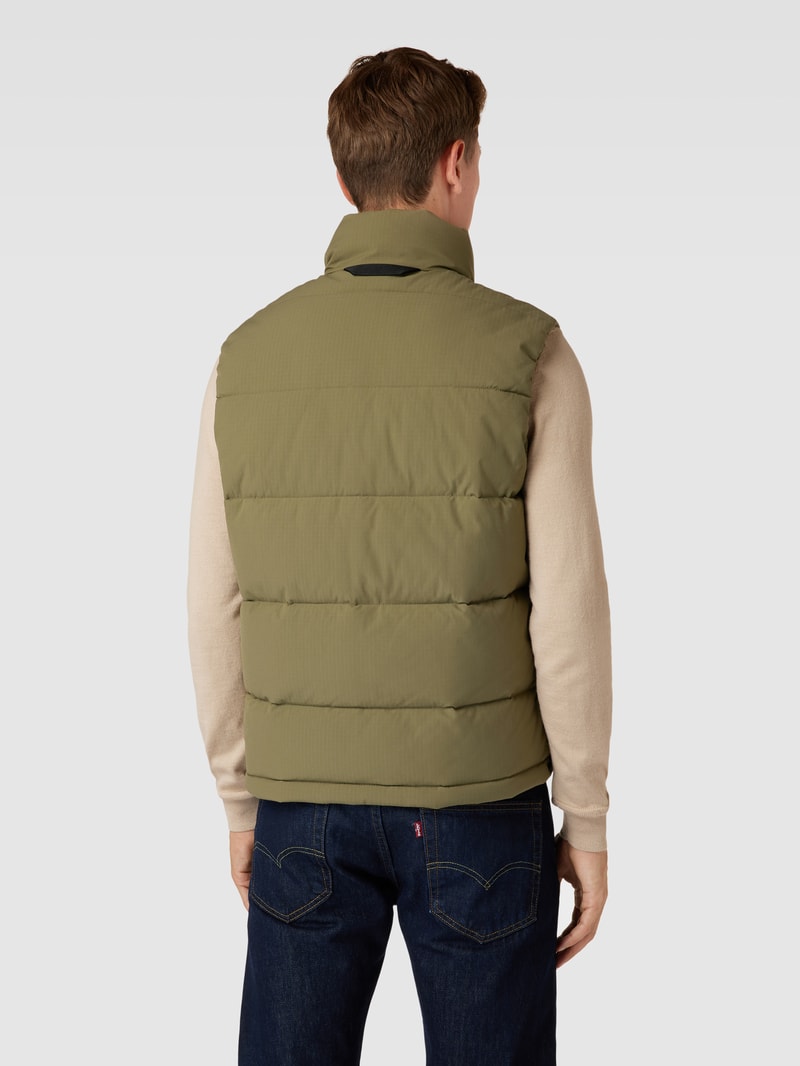Steppweste mit Label-Patch Modell 'Baltino' in olivgrün