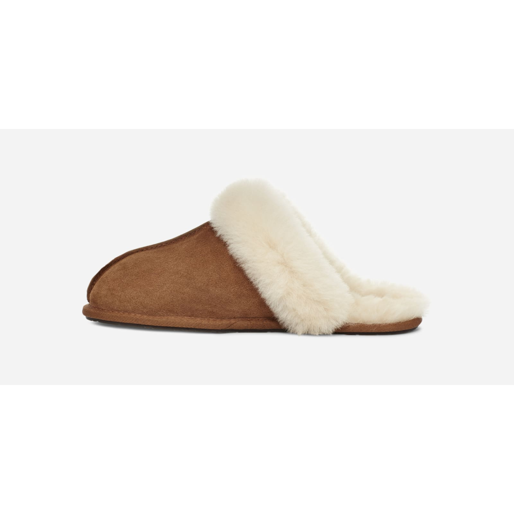 UGG Scuffette II 1106872-CHE / braun
