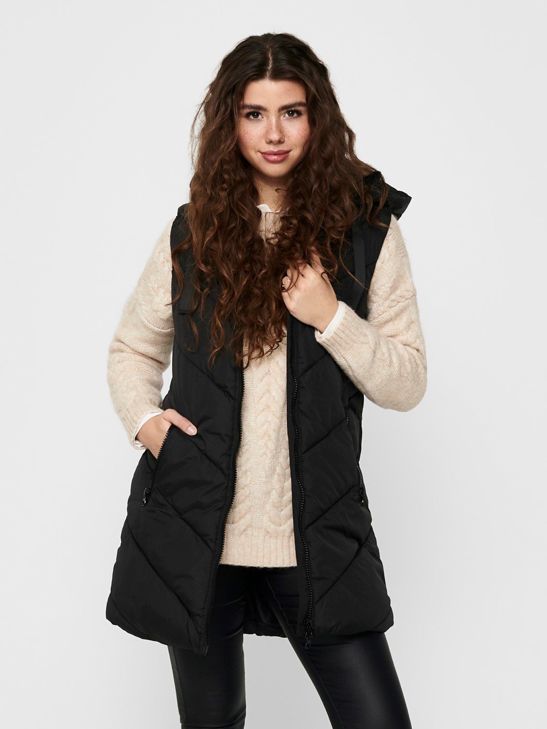 JACQUELINE de YONG Steppweste Lange Steppweste JDYSKYLAR Puffer Winterjacke ohne Ärmel (1-tlg) 3913 in Schwarz