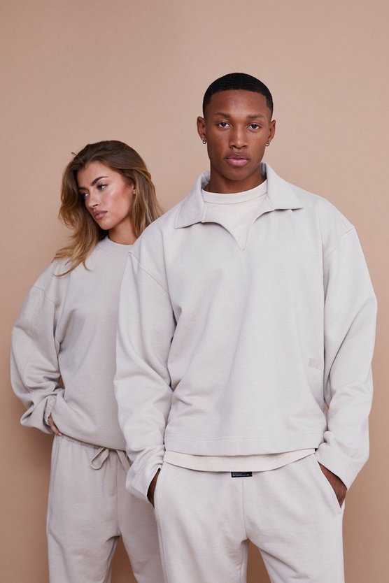 Kastiges Oversize Sweatshirt mit Kragen