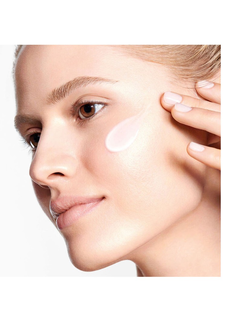 DIOR Capture Totale CELL Energy Firming & Wrinkle-corrective Creme - dienas un nakts pretgrumbu krēms