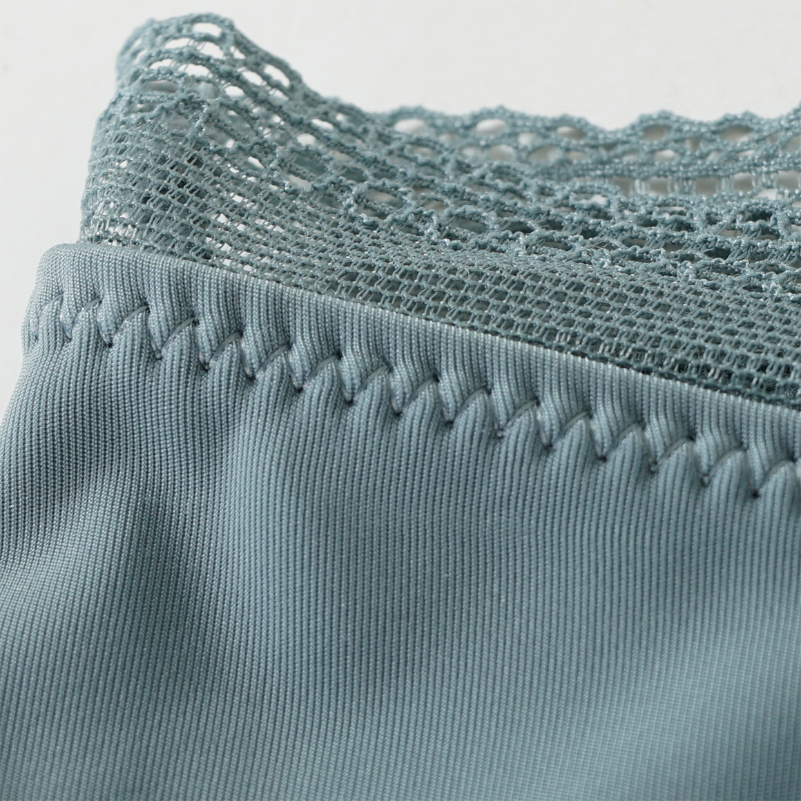 2 Damen Seamless-Pantys mit Spitze