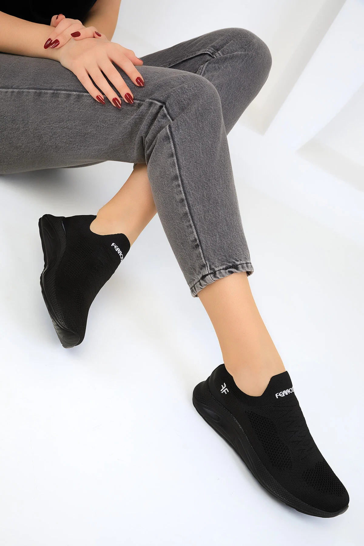 SOHO  Schwarz-Schwarze Damen Sneakers 16979