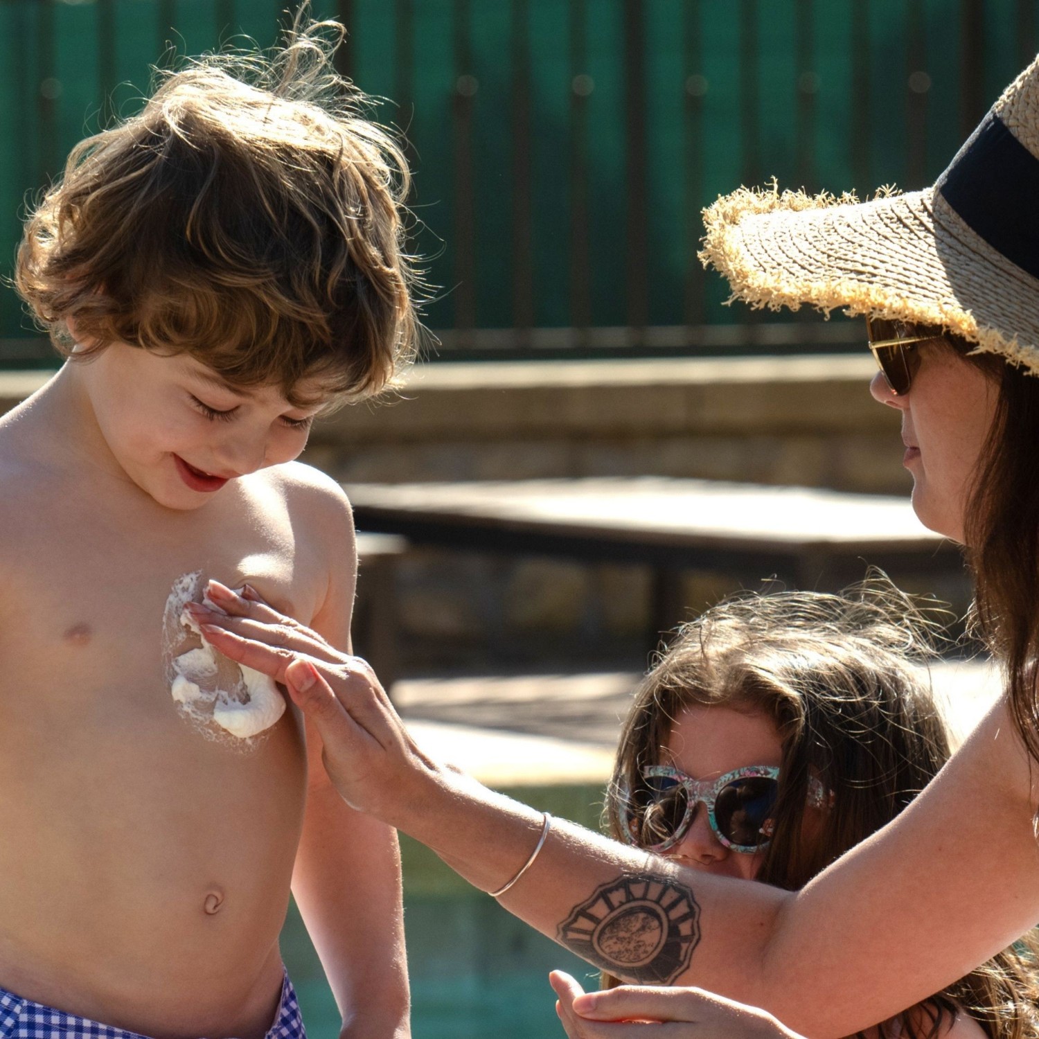 Spumă hidratantă Lovea SPF 50+ cu protecție foarte ridicată pentru copii