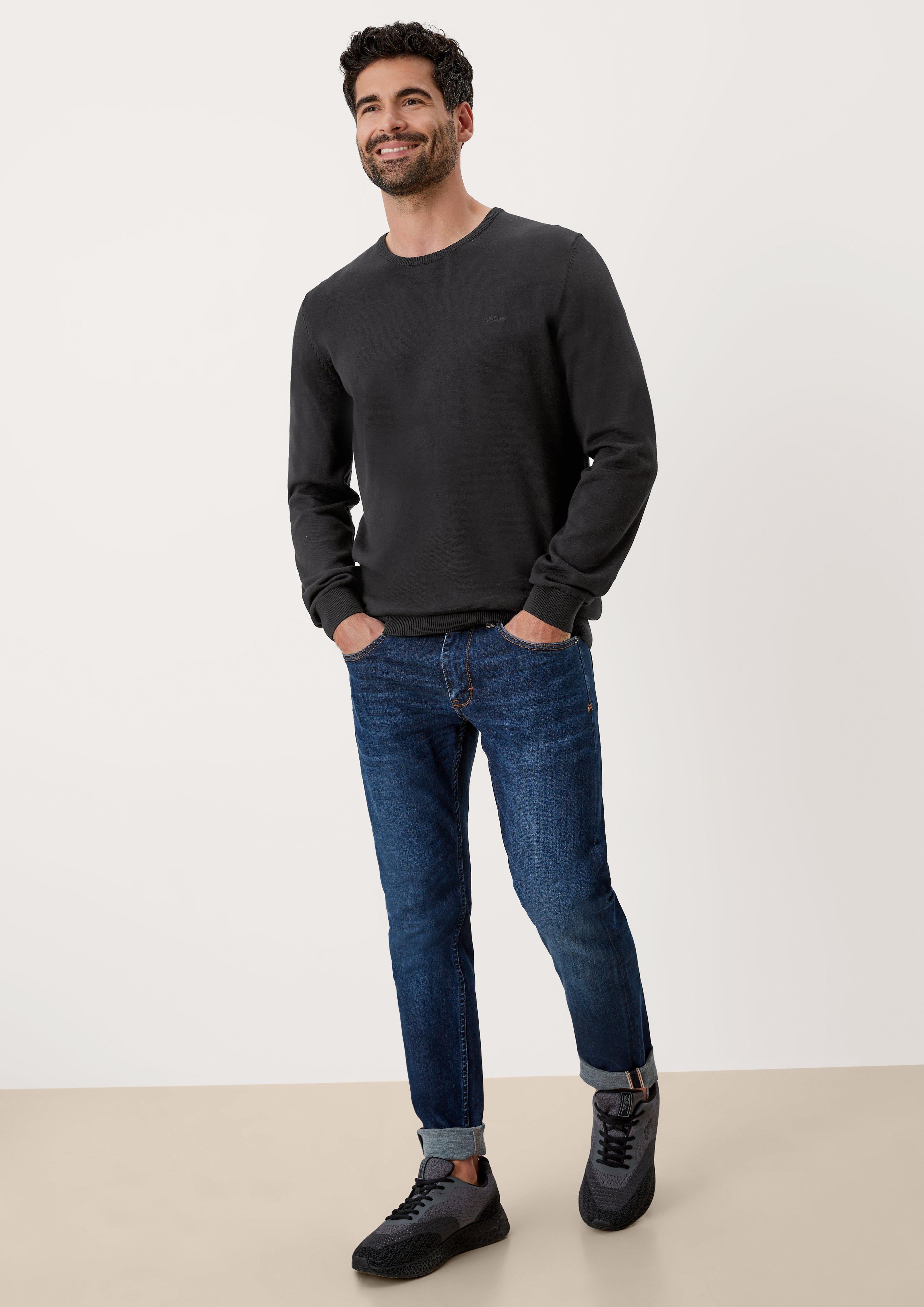 Pullover aus Feinstrick  03.899.61.7625-9999
