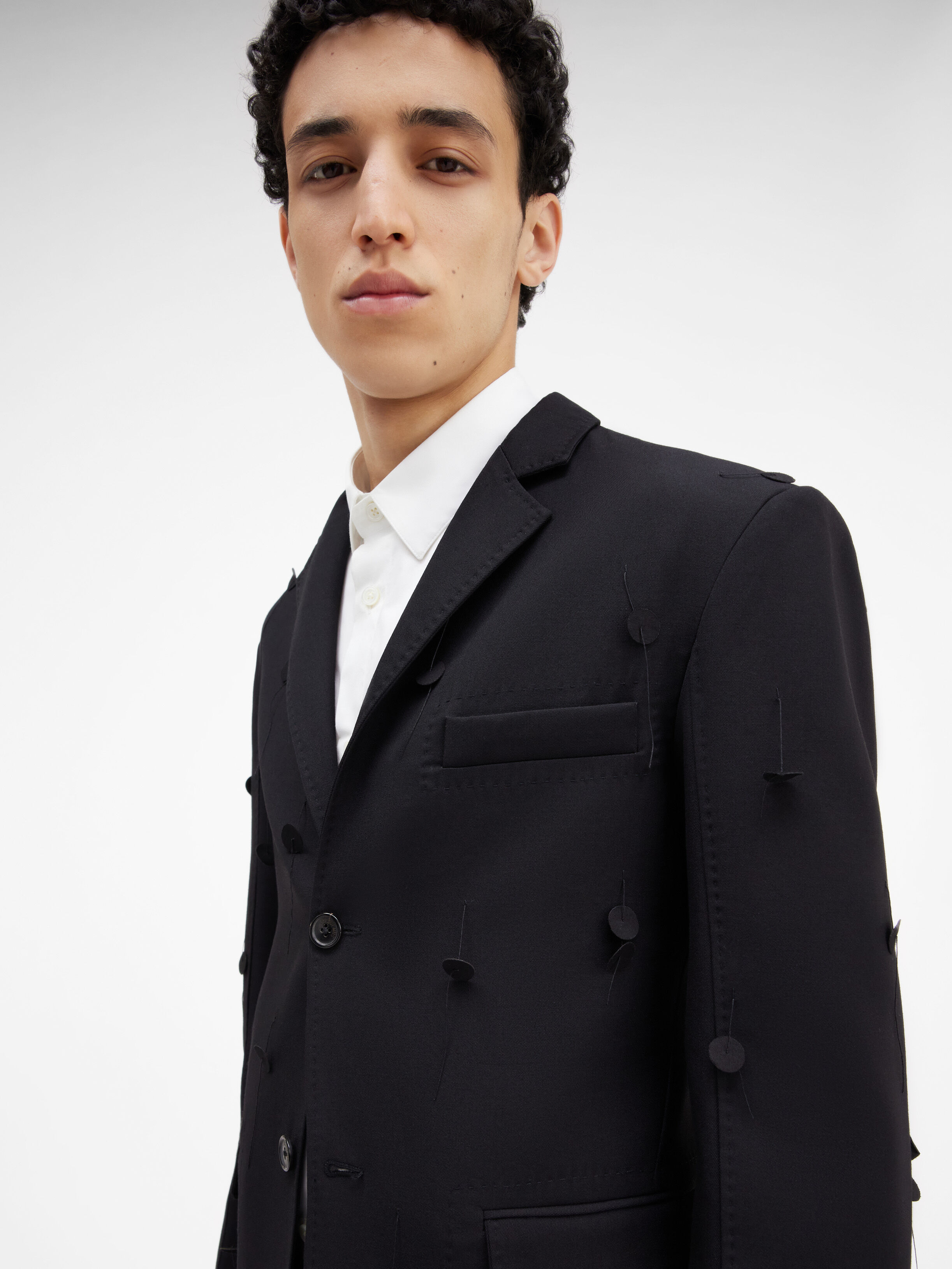 La veste Piccinni brodée