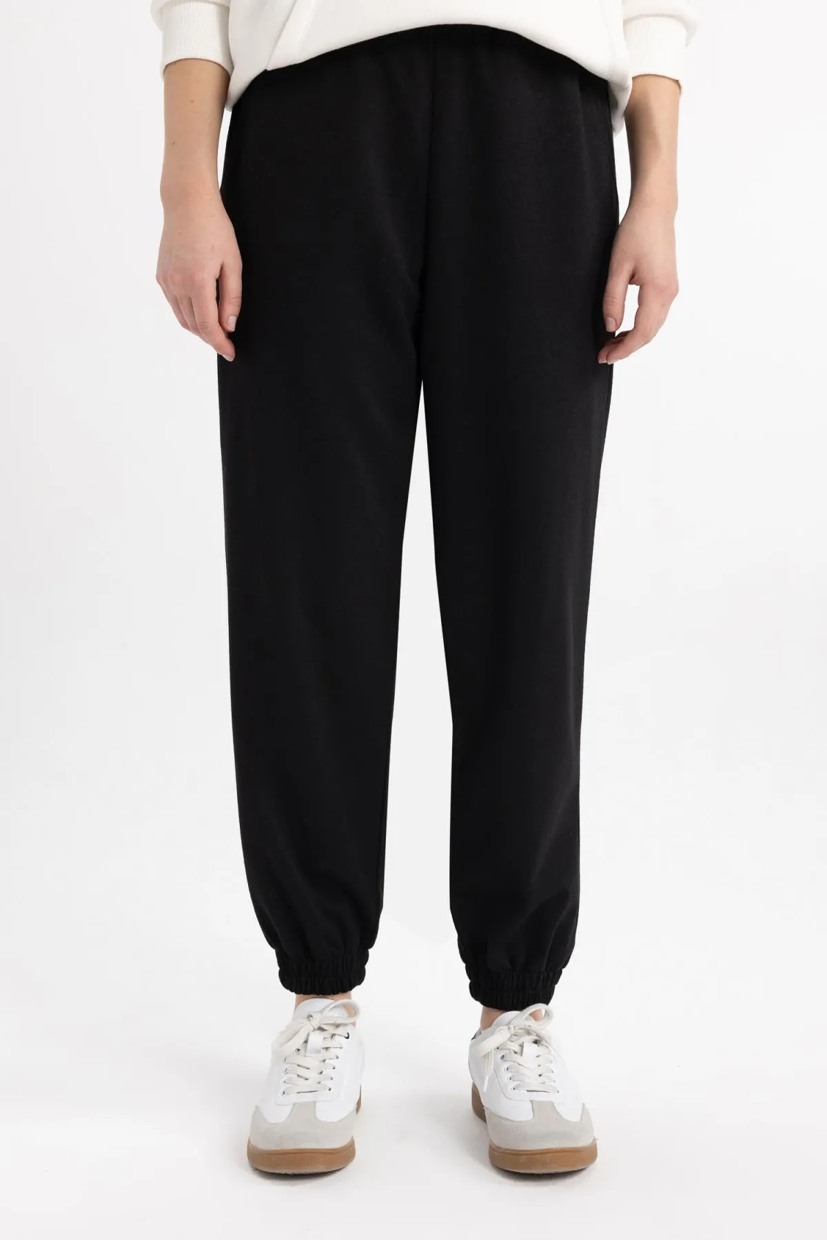 DeFacto  Jogginghose - Schwarz - Straight