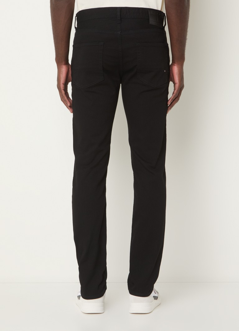 Calça jeans Tommy Hilfiger Core slim fit com lavagem colorida e bolsos laterais.