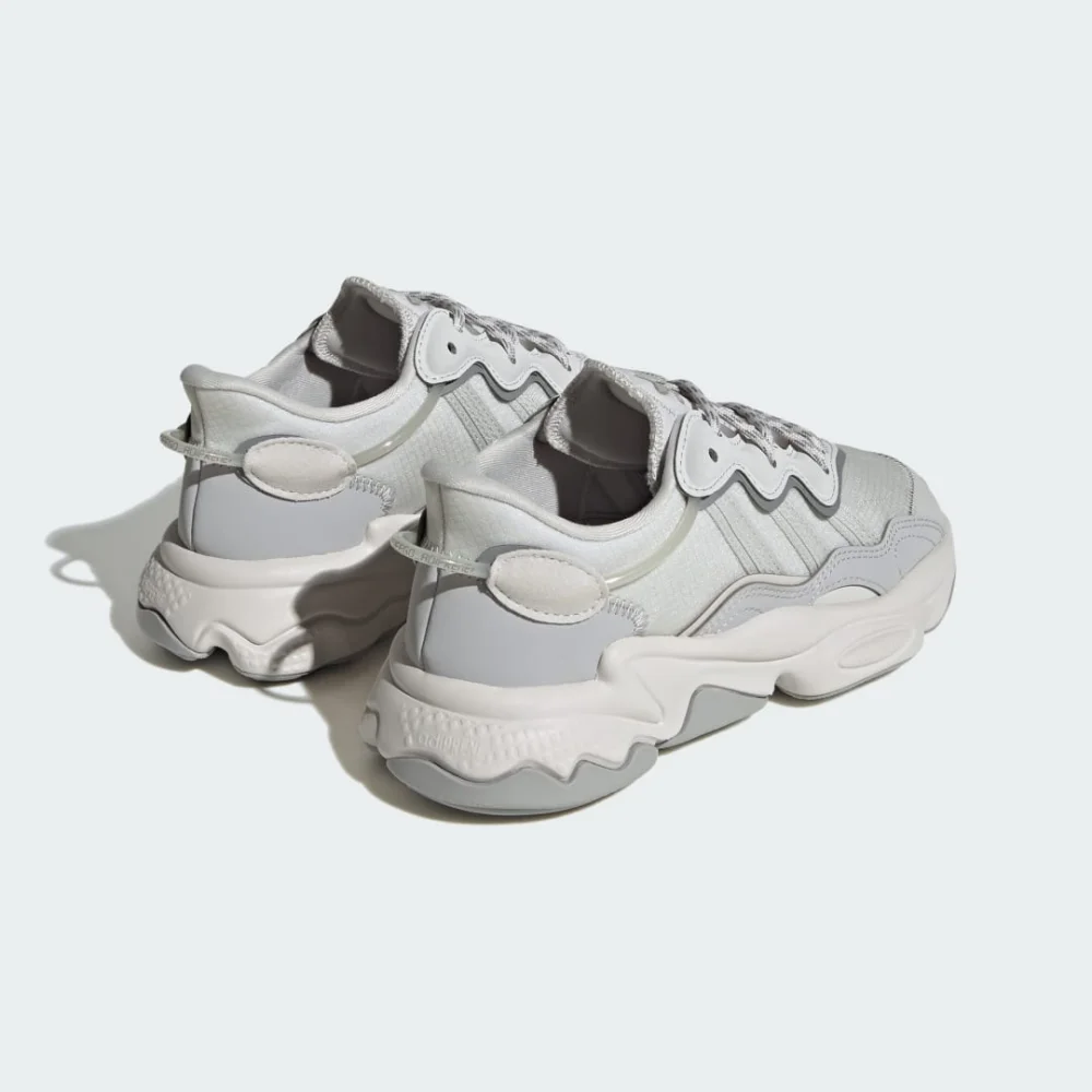 adidas OZWEEGO IG7419 / grau