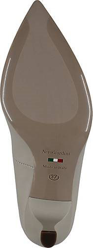 NeroGiardini Pumps