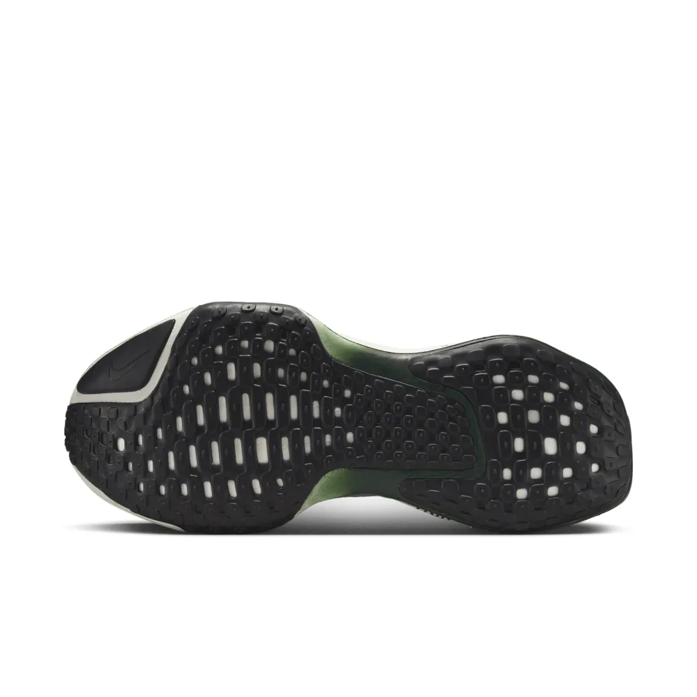 Nike Invincible 3 Run Flyknit ZoomX FZ4018-100 / weiss