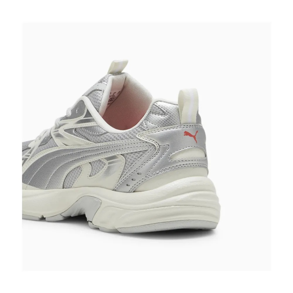 PUMA Milenio Tech 392322_06 / grau