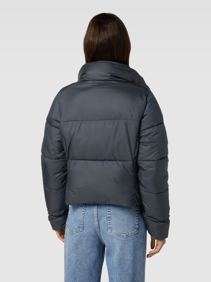 Cropped Steppjacke mit Stehkragen Modell 'PUFFECT CROPPED JACKET' in schwarz