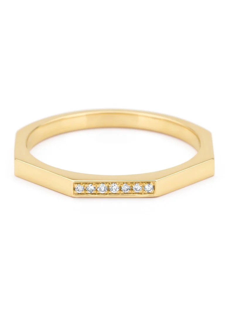 Inel cu vârf de diamant din aur galben, diamant de 0,03 ct, montură