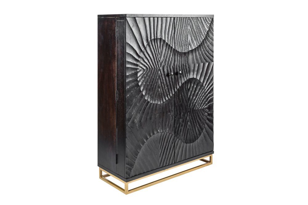 riess-ambiente Barschrank SCORPION 141cm schwarz / gold (Einzelartikel, 1-St) Wohnzimmer · Massivholz · Metall · 3D Schnitzereien
