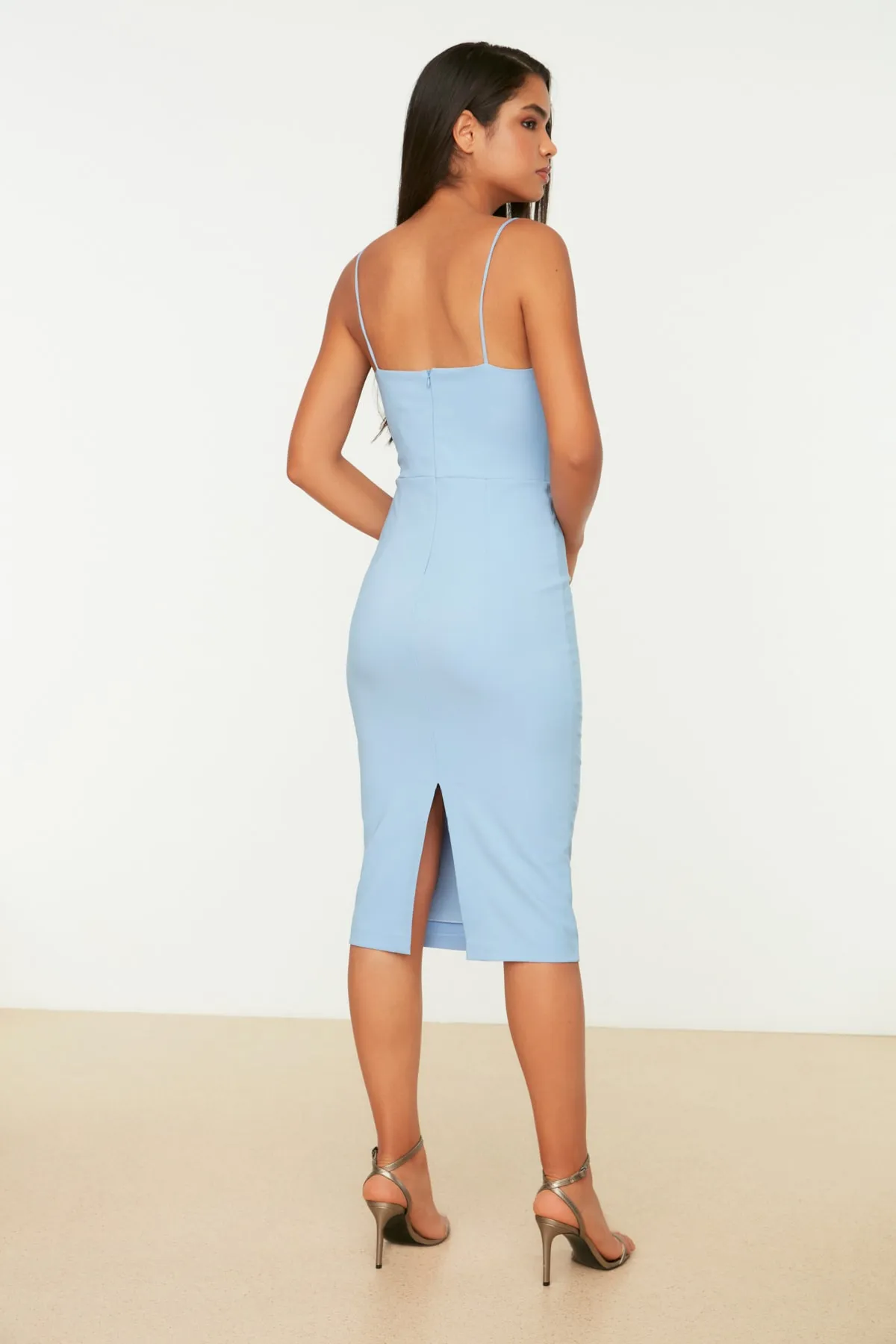 Trendyol Collection  Hellblaues drapiertes elegantes Abendkleid TPRSS20EL1431