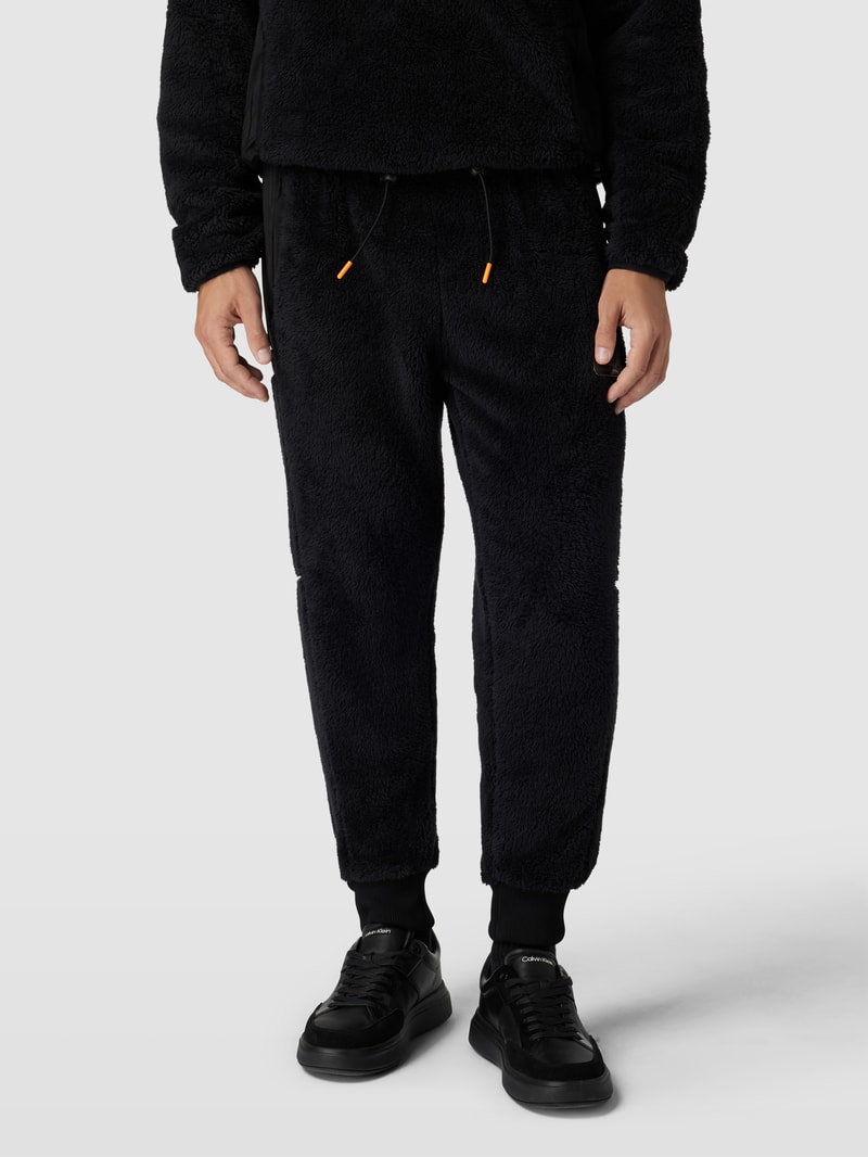 Sweatpants mit Teddyfell in schwarz
