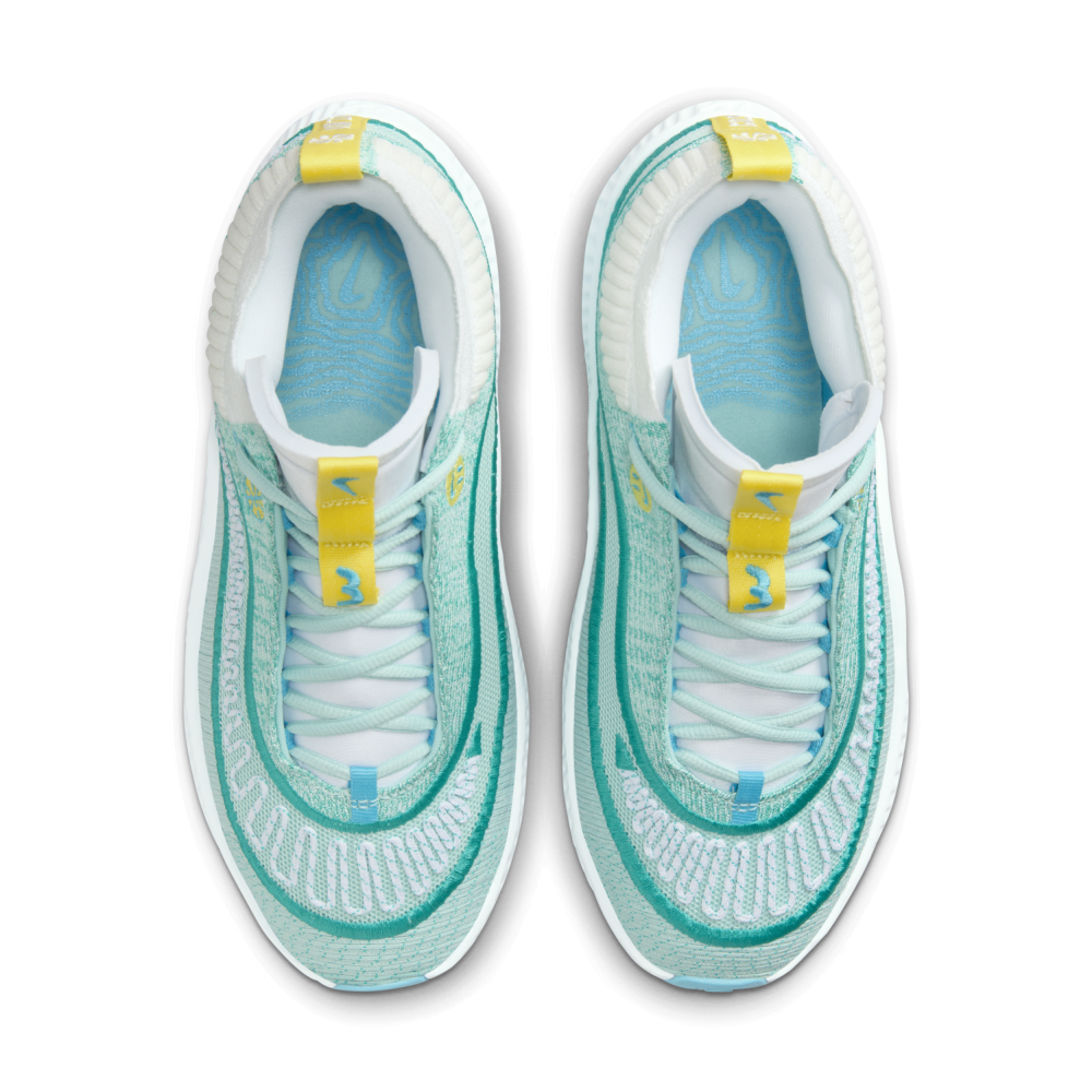 Nike Cosmic Unity 3 DV2757-300 / grün