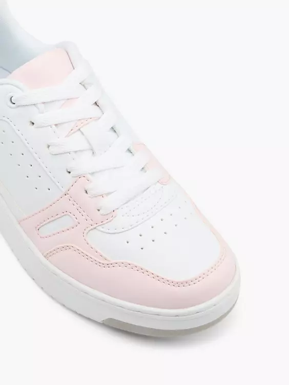 Graceland Sneaker