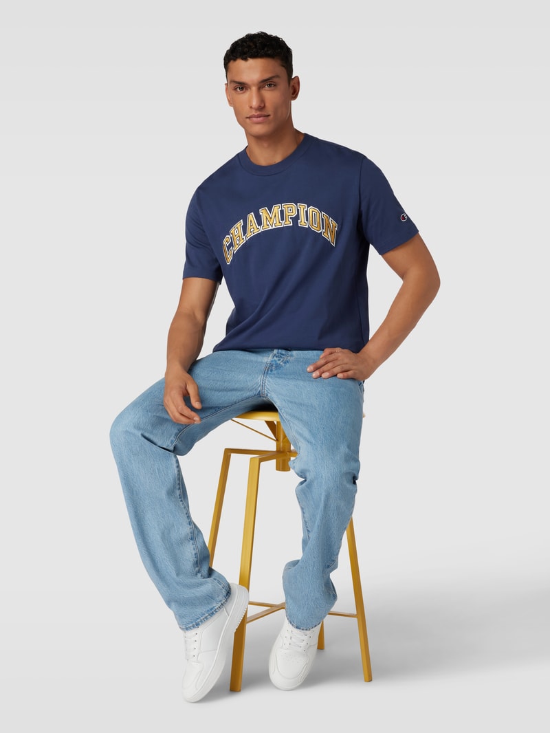 T-Shirt mit Label- und Logo-Stitching Modell 'Rochester' in marineblau