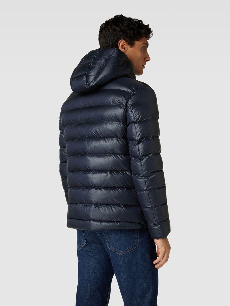 Steppjacke mit Label-Detail in marineblau