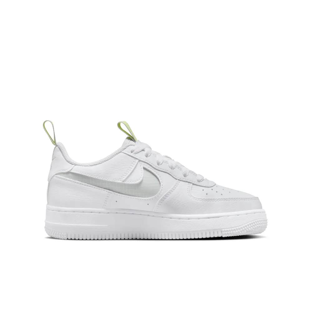 Nike Air Force 1 LV8 HF0095-100 / weiss