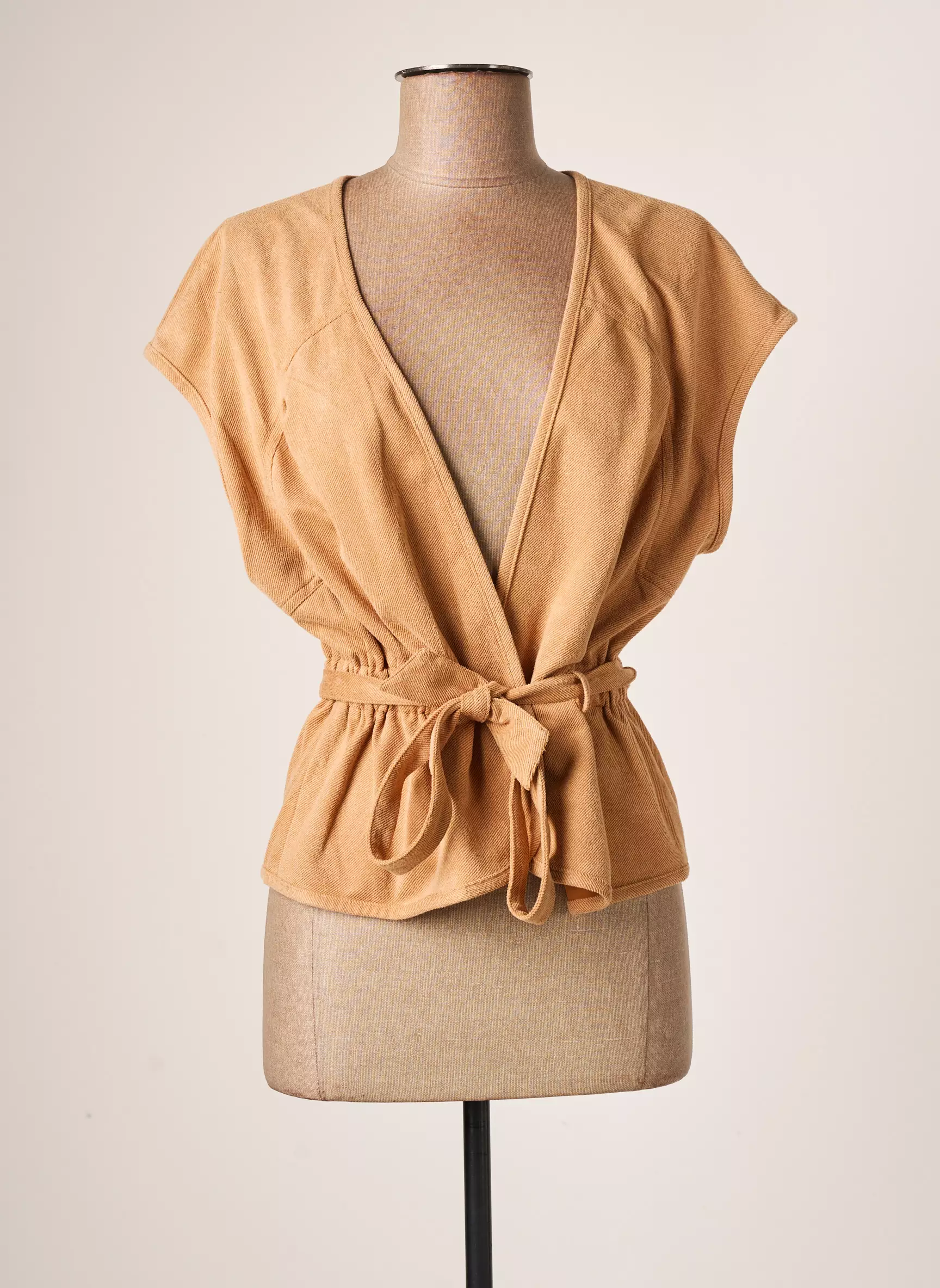 Molly Bracken Gilets Manches Courtes Femme couleur beige