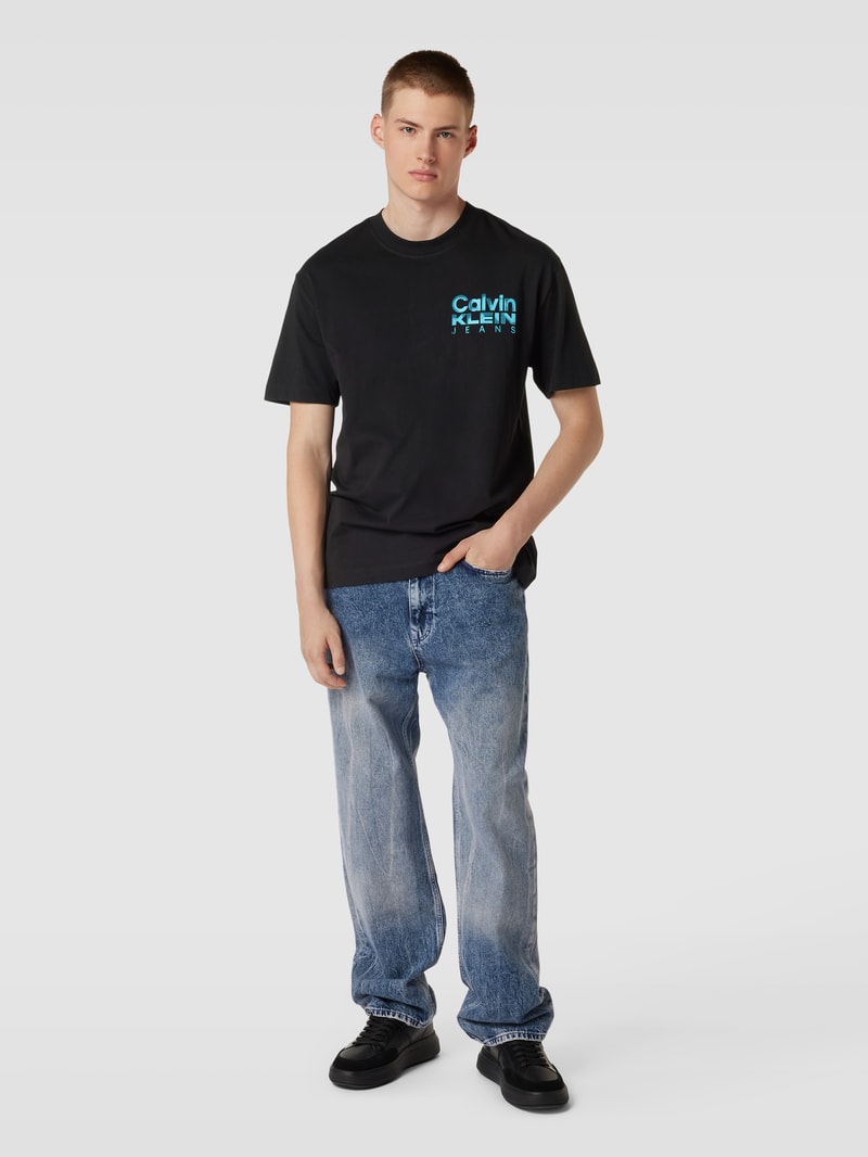T-Shirt mit Rundhalsausschnitt Modell 'BOLD COLOR INSTITUTIONAL' in schwarz