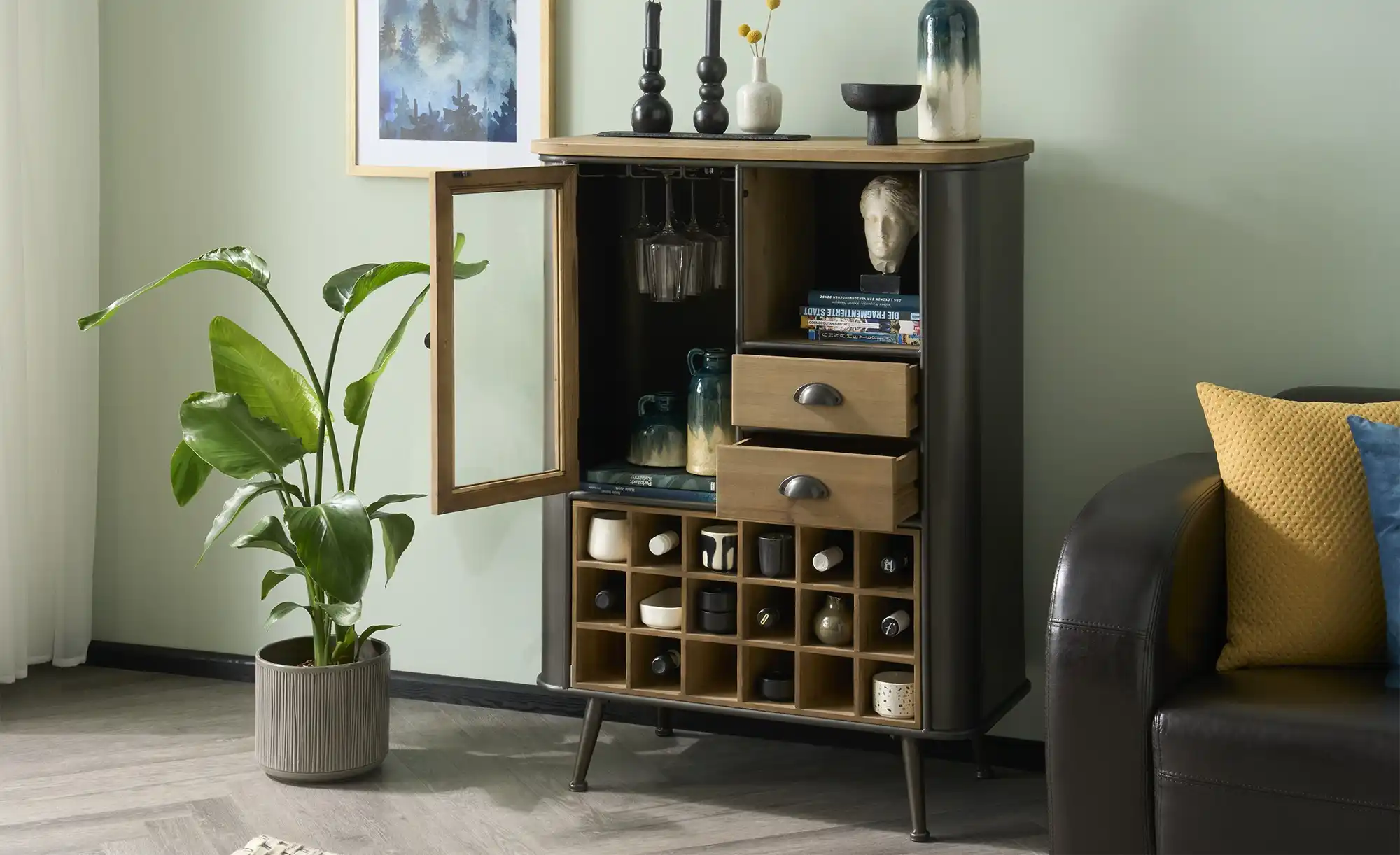 Highboard