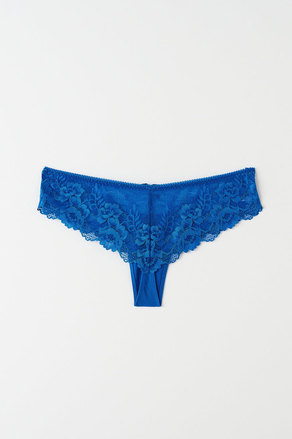 Lace string