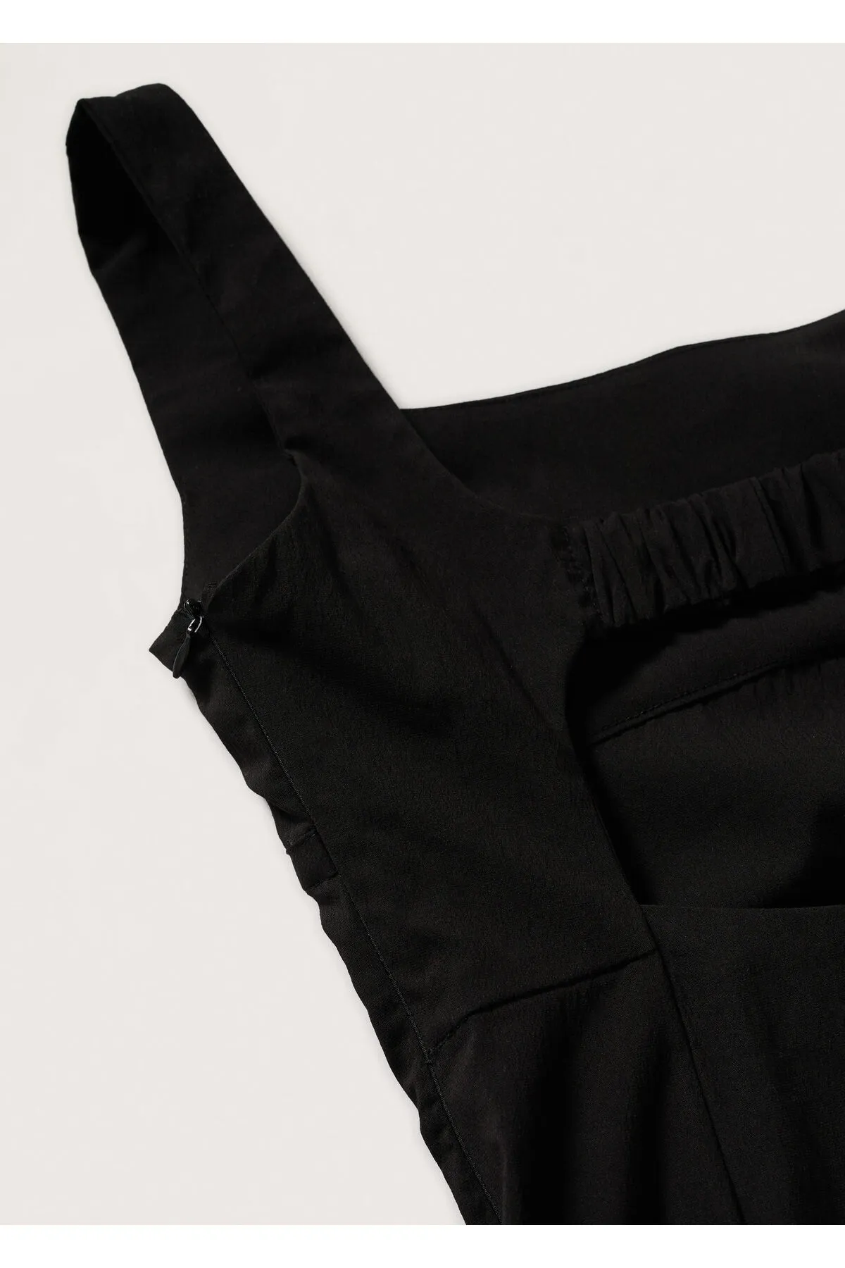 MANGO  27048636 Frau / Mädchen Schwarz