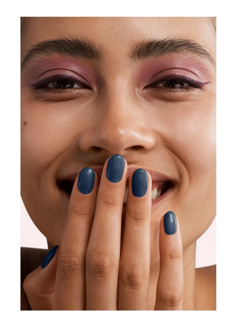 Pink Gellac 172 Marvelous Blue - geelikynsilakka