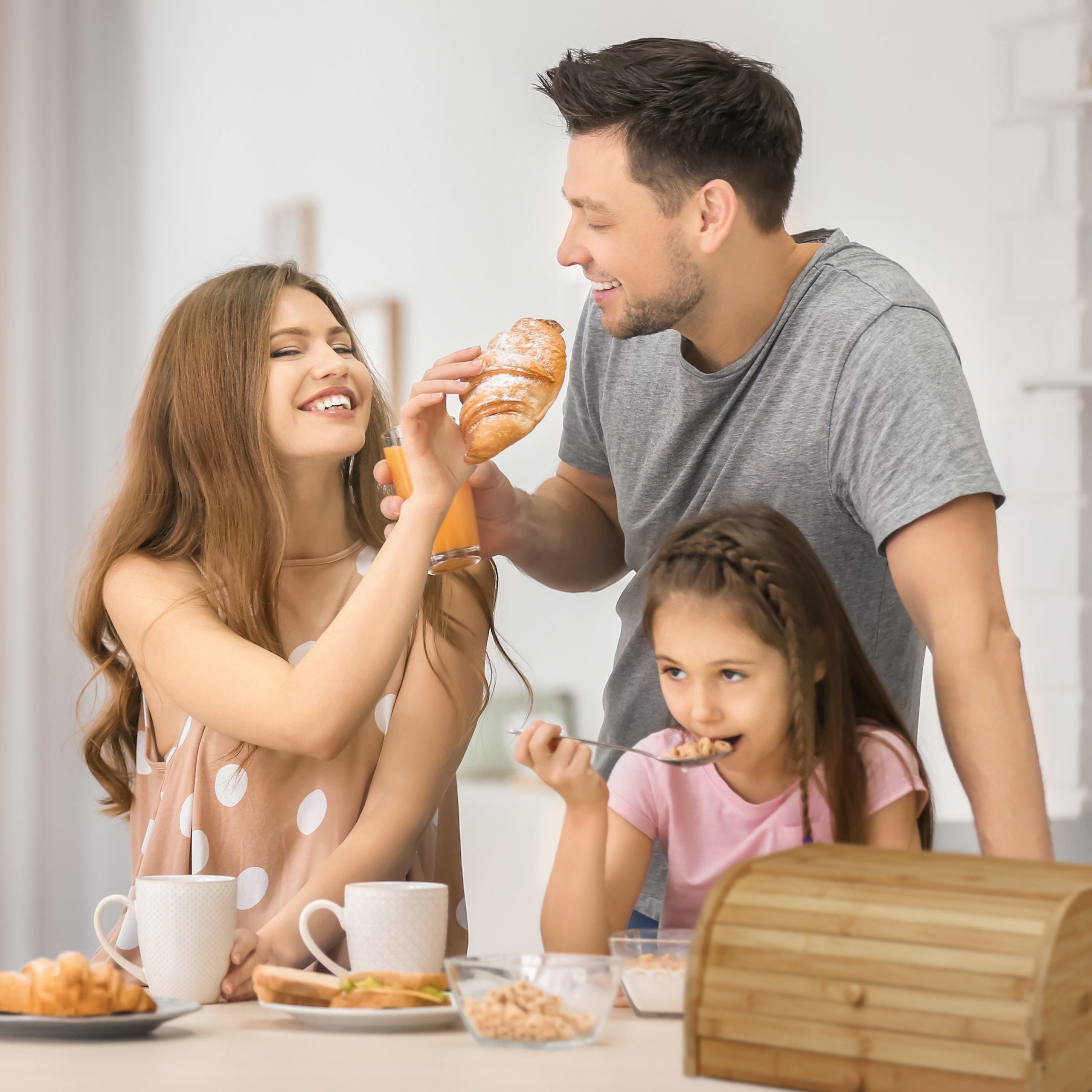 relaxdays Brotkasten Rollbrotkasten mit Schublade Bambus, Bambus