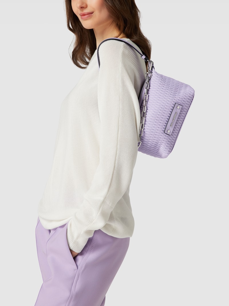 Handtasche mit Strukturmuster in flieder