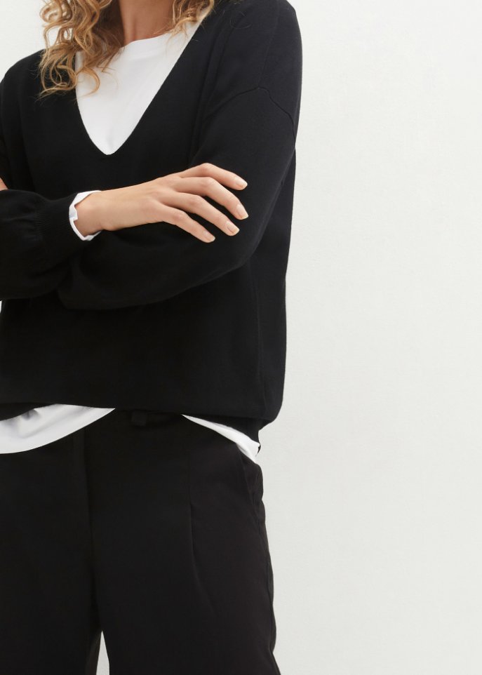 Oversize-Pullover mit tiefem V-Ausschnitt