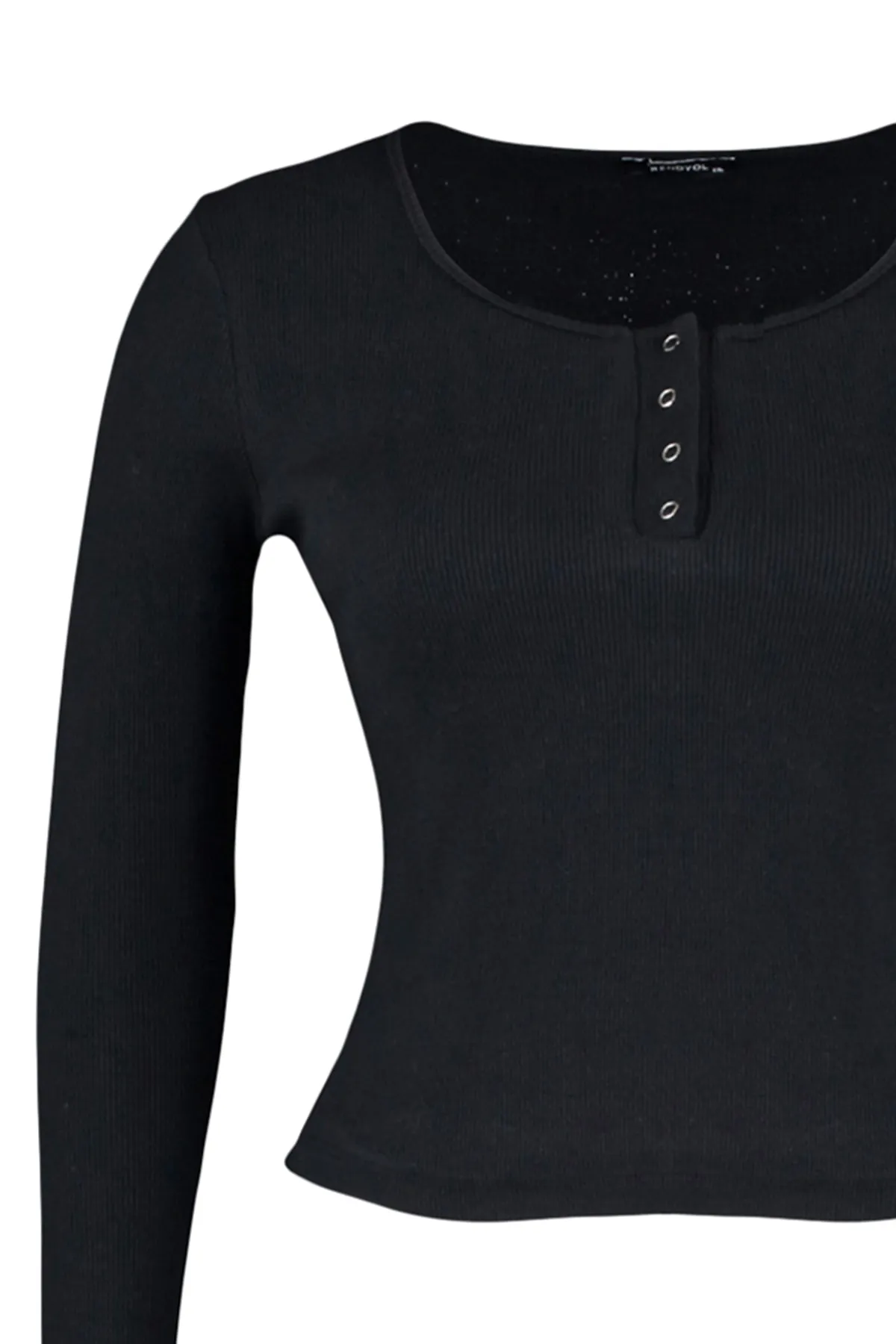 Trendyol Curve  Schwarze Strickbluse mit U-Ausschnitt und Druckknöpfen und detailliertem Schnitt TBBAW23AF00030