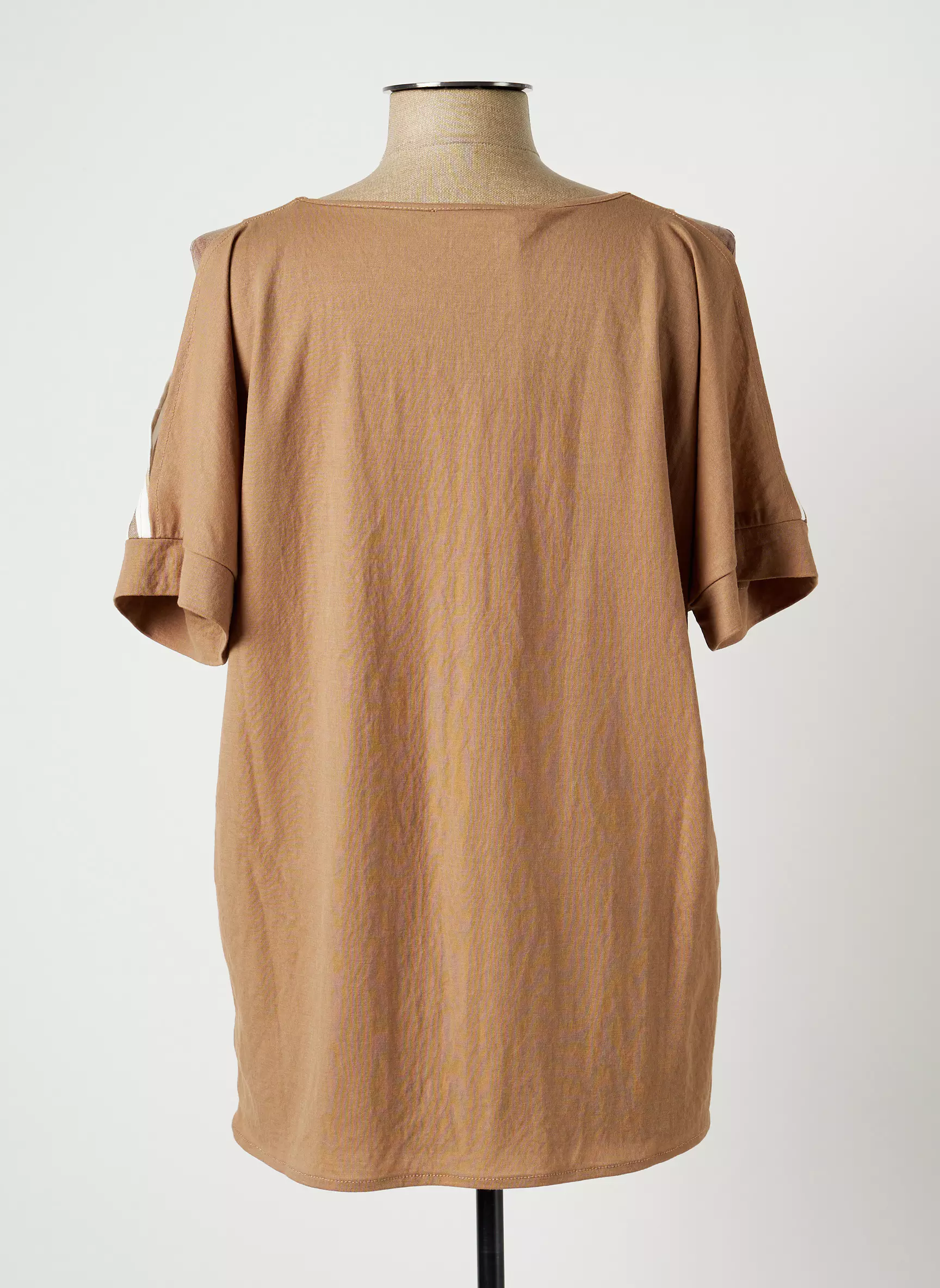 Lola Tshirts Femme couleur marron