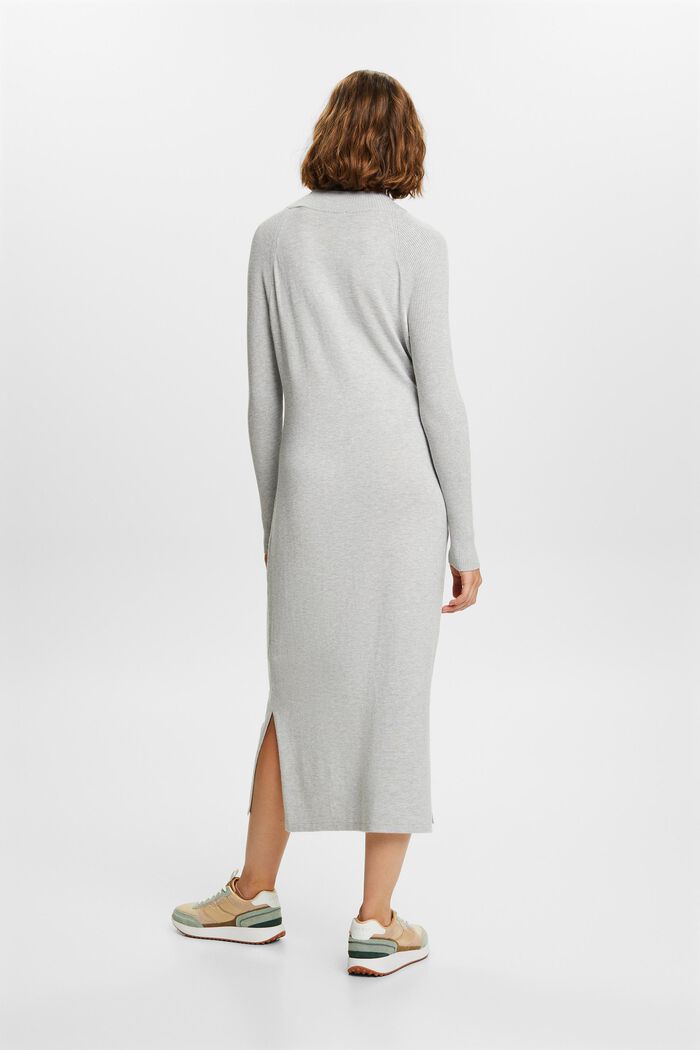 Midi-Strickkleid mit Stehkragen